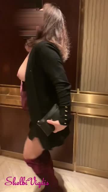 [i dare you] to dance and flash in an elevator! [f]