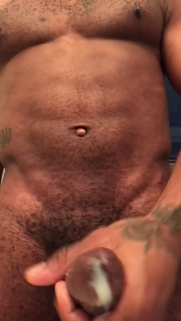 fill my dm’s with your girls 😈