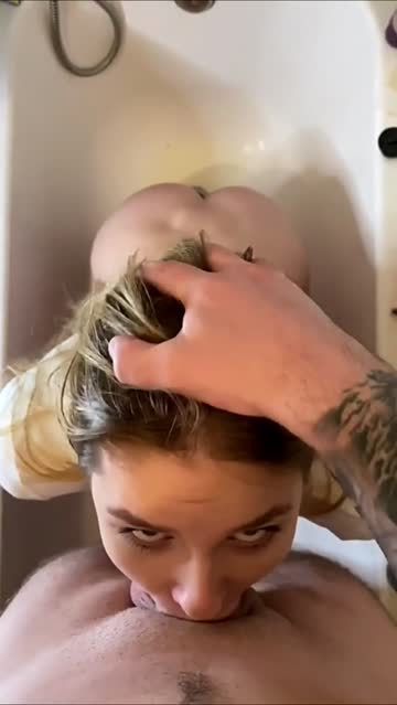 she asks him to fuck her face