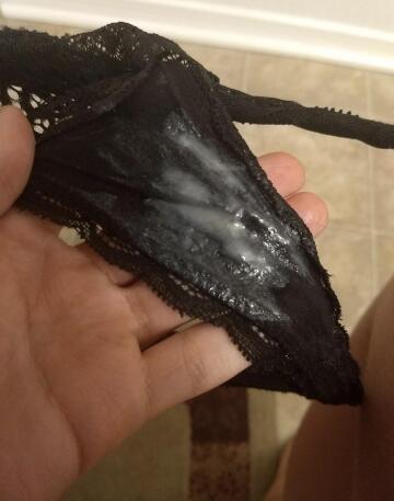 [selling] yummy 24 hour wear played in panties!!!