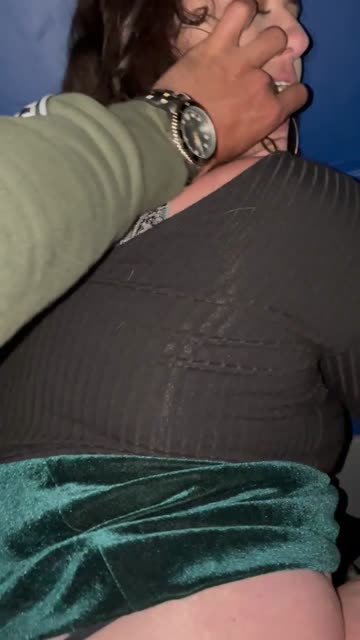 hit a new level of slut.. fucked a guy in a porta potty at a bar 😈 he came all over my panties and skirt
