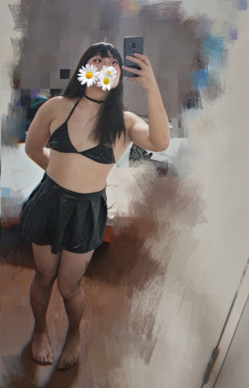 goth-ish sissy but sissy slut nonetheless