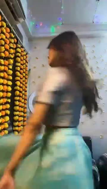 t0pless for first time ever also ends up getting bottomless by the end !! don't miss link in cmmnts