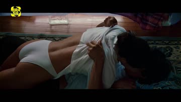 mylla christie fantastic nude body - in brazilian film 'condenado à liberdade' (2001)