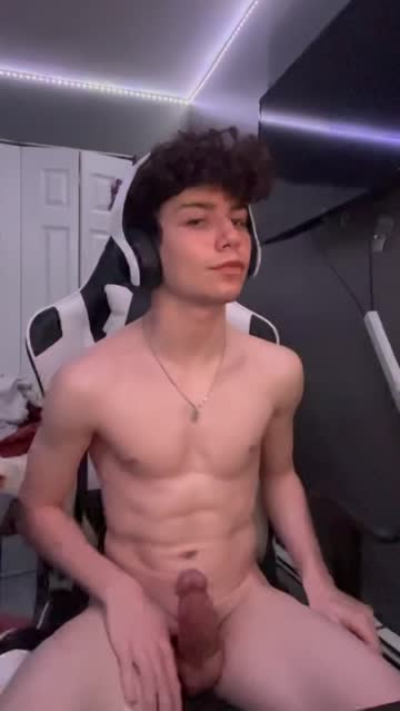 need a hand 😩 (18)