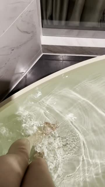 bath time!