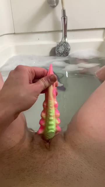 bath toys