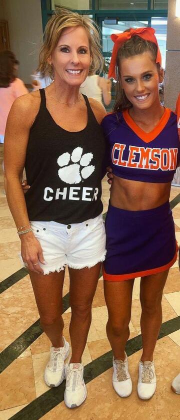 clemson cheerleader & mom