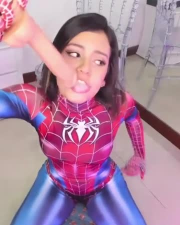 spider girl doing dirty things!! hope you like