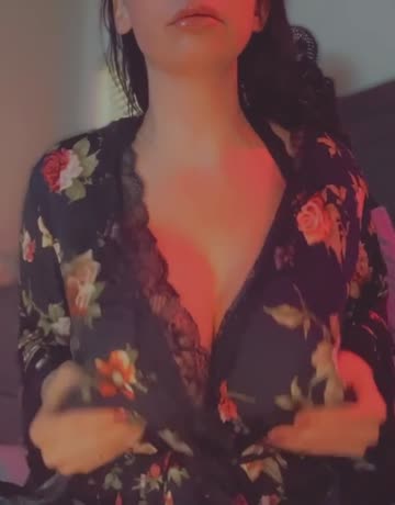 i’m already back for more. happy friday! [reveal]