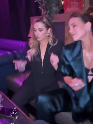 lily mo sheen can't help but sneak a peek at her mom's kate beckinsale's big tits