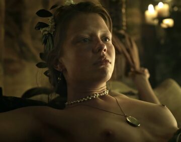 mia goth - a cure for wellness (2016)