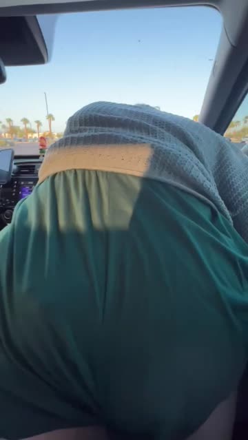 car sex in broad daylight