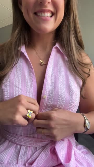 tits out at the office 😏 [f]