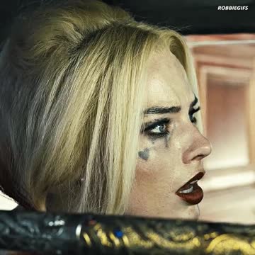 “oh my god i can’t believe how many men actually showed up to get a blowjob from little ol’ me” -harley quinn (margot robbie)