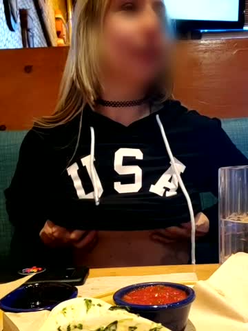 hubby dared me to [f]lash at dinner
