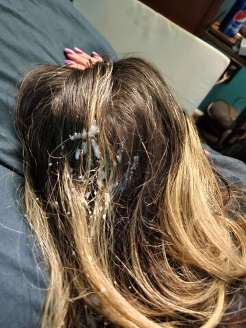 love getting my hair all sticky...