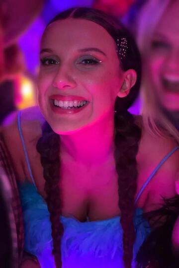 hey are you getting turned on by my cleavage? it's ok come here let me relieve you - millie bobby brown