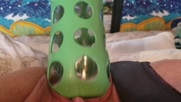 but can her pussy do this?