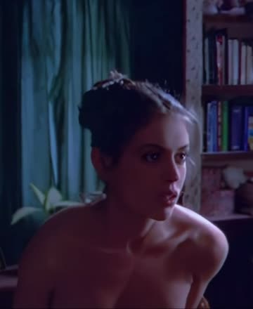 alyssa milano. outer limits. 1995