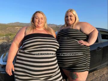 fatemmastoned and i are getting way too fat for my car, come check out how crammed we are!