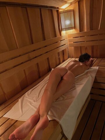 do you eat ass on the first date?