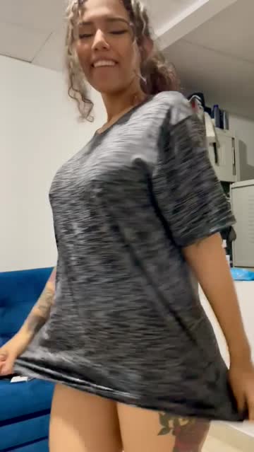 can you fuck me really rough? wait for the big ass