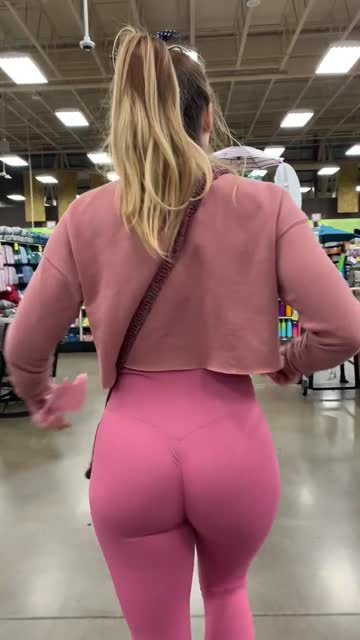 i love taking these yoga pants out in public
