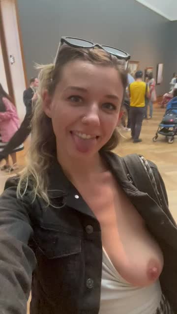 my titty saw a van gogh painting today!