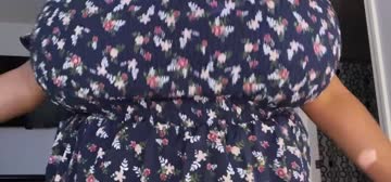 may/day 31 - this dress isn’t very supportive. that’s a good thing though 😈