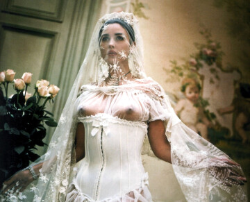 fashion styles : altboobworld wedding dress #1