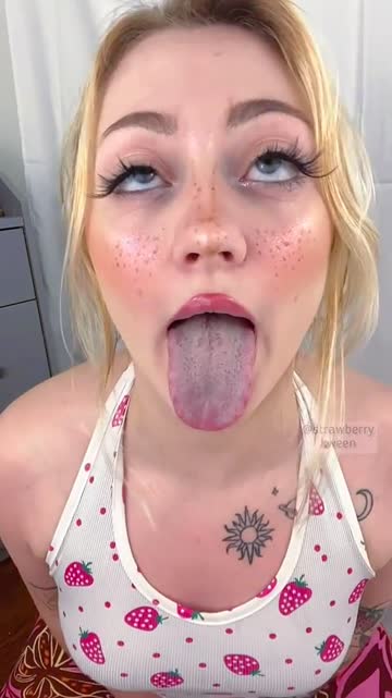 do you like how messy my wet mouth is?