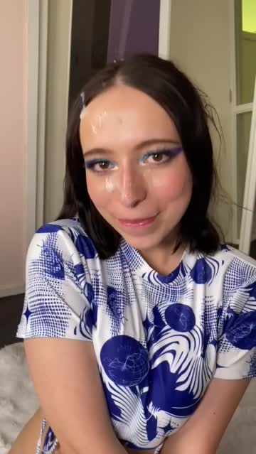 i think cum fits my face