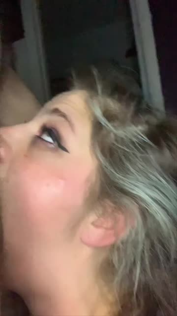 there's nothing better than giving a messy deepthroat and gagging on a big dick!