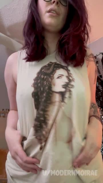 i'm so excited about my new arabelle raphael shirt, i love her
