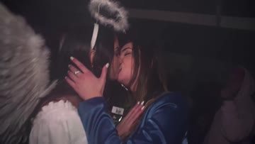girls kissing in public