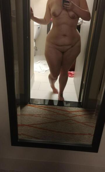 [f] 40, 180, 5’4 - small tits, wide hips, fat thighs, i’m all out of proportion! my first post, so be kind!
