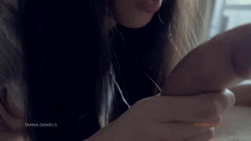 sporty babe giving fantastic tongue and lip service while sucking dick | blowjob [diana daniels]