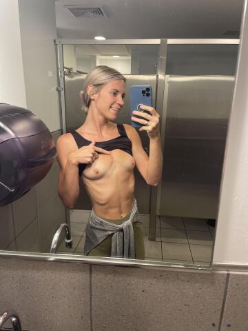 in the gym restroom while hubby waits outside [img]