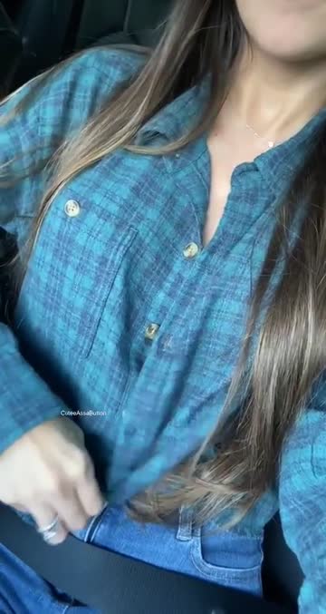 distracted driving at its finest