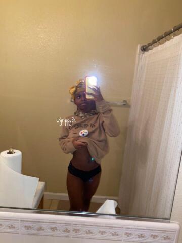 the steelers hoodie stays on during sex 🥺