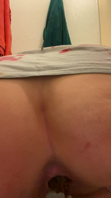 i love how this really shows my hole being stretched