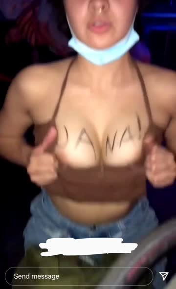 [ig] public flashing big tits in nightclub on instagram story