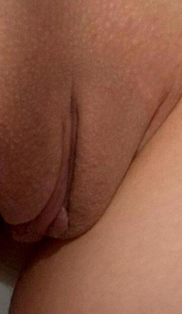 what you think of my fresh shaved pussy