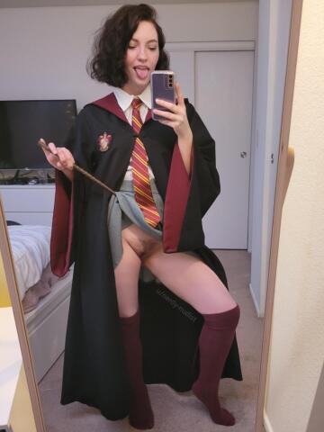 this witch never wears panties under her robes 😜 [f]