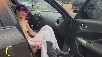 hubby had me strip off my wet clothes in the parking lot before getting in the car. [f]