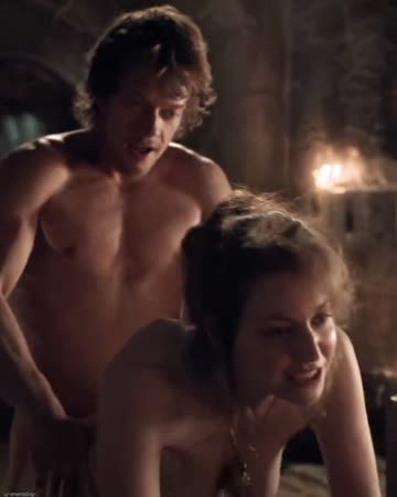 esme bianco (at 28) - game of thrones s01 (hq)