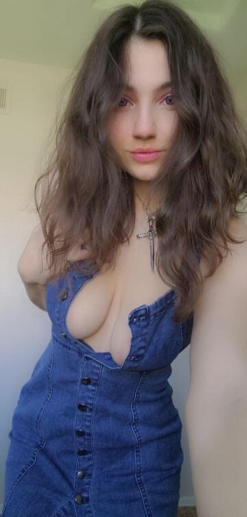 one of new favorite selfies, what do you think? 🤪 (f20)