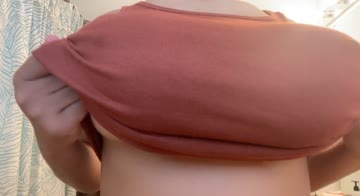 imagine titty fucking these big thangs