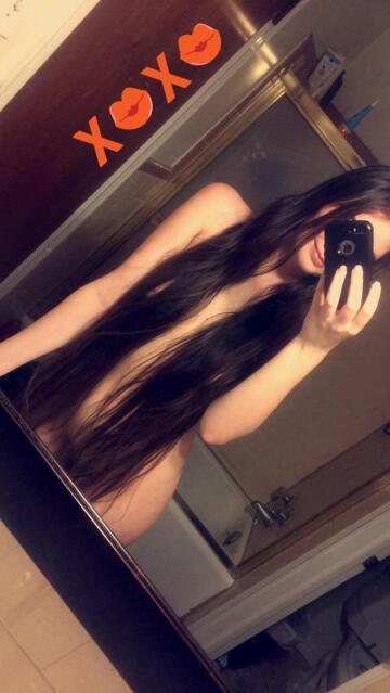 any long brown hair (f)ans?